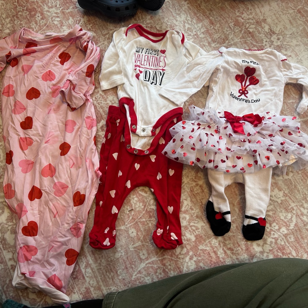 Adorable Valentine's Day Baby Outfit Set